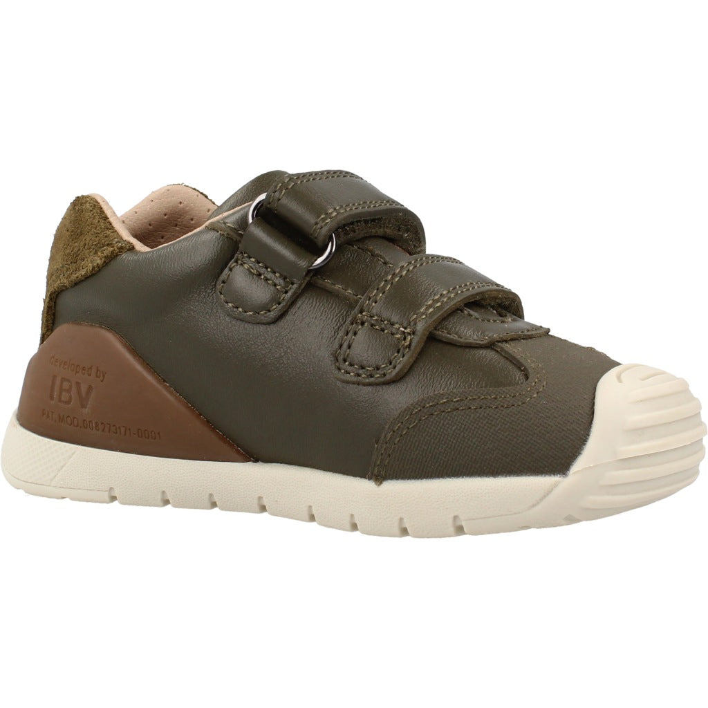 BIOMECANICS ZAPATO URBAN en color VERDE  (5)