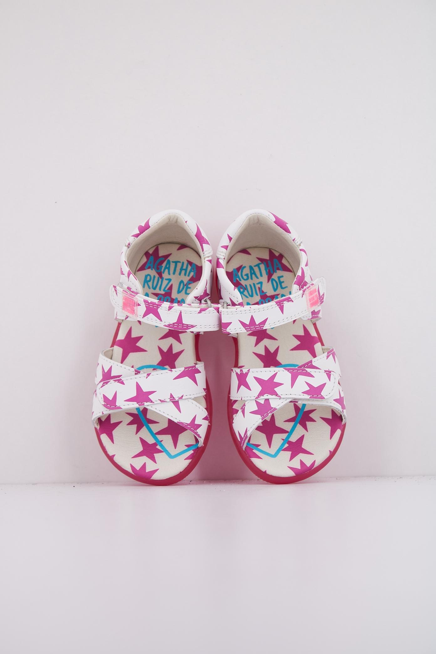 AGATHA RUIZ DE LA PRADA A en color BLANCO  (3)