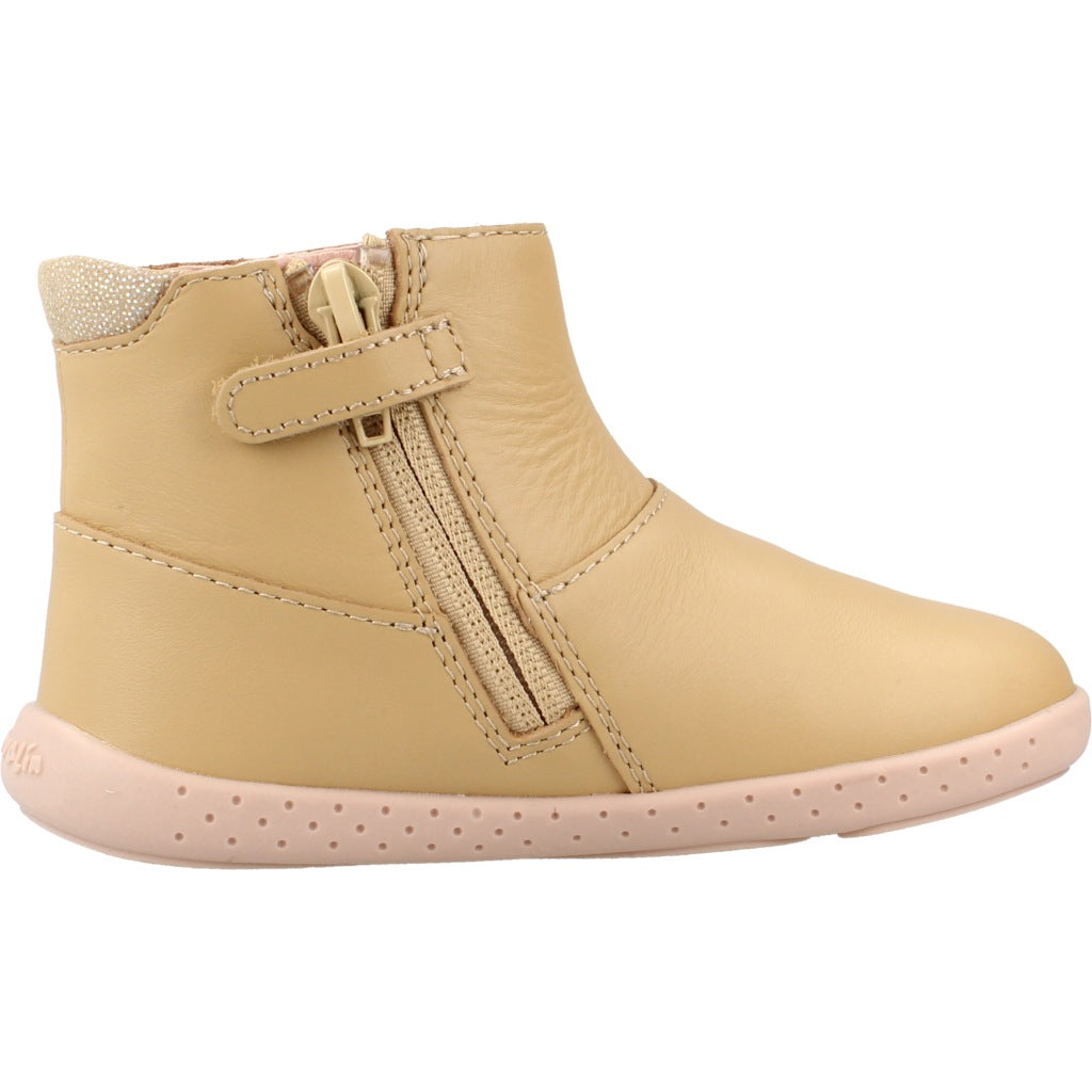 GARVALIN BOTA CASUAL en color AMARILLO  (4)