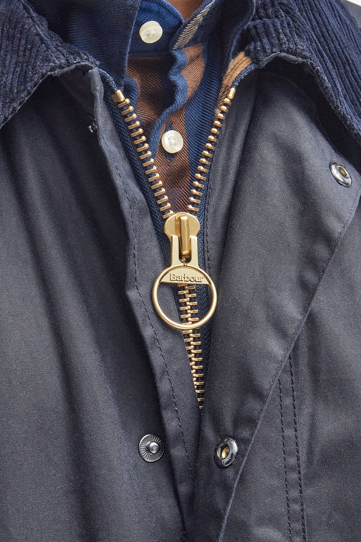BARBOUR MWXNY REELIN WAX JACKET en color AZUL  (6)