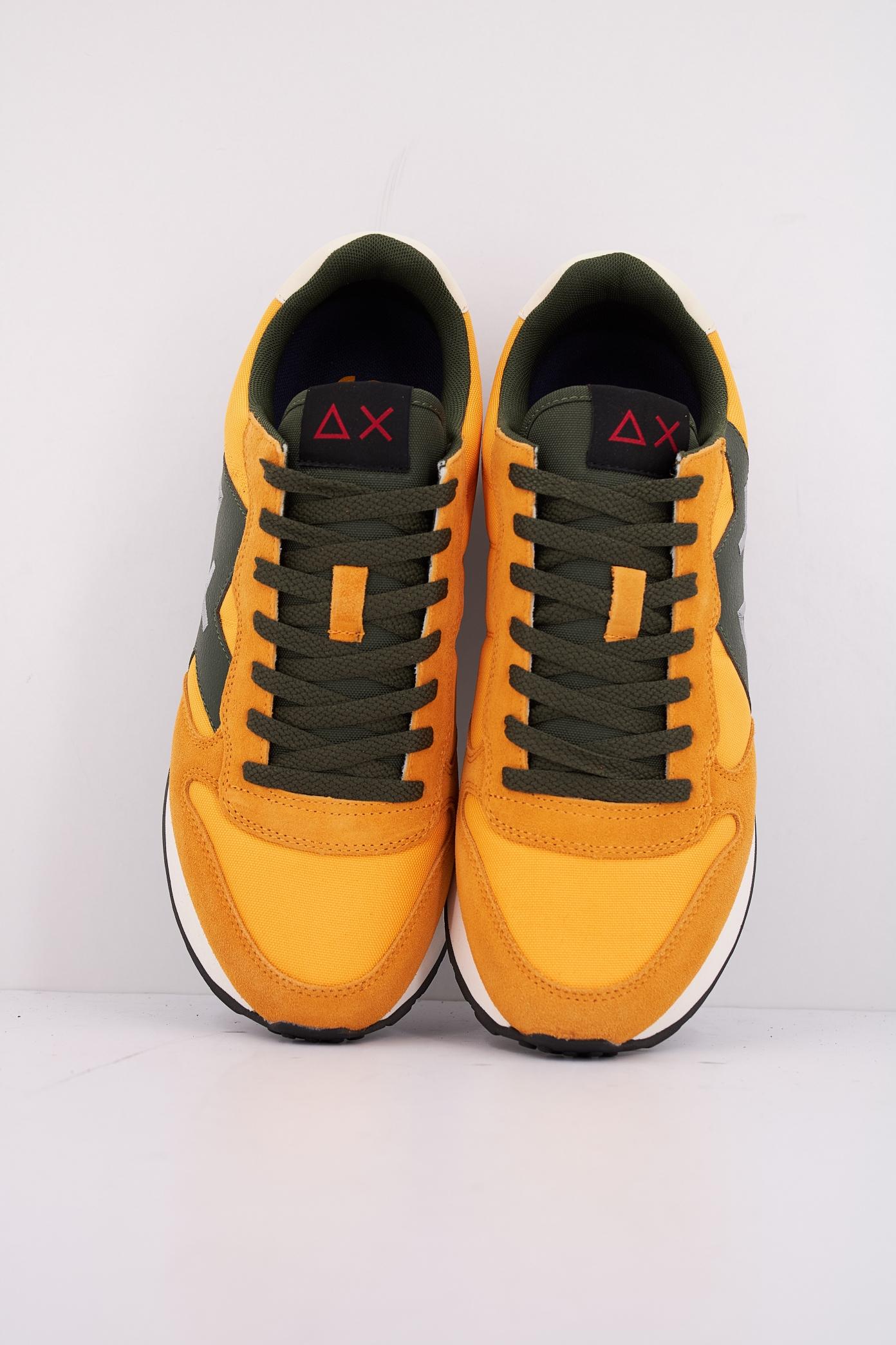 SUN DEPORTIVO en color AMARILLO  (3)