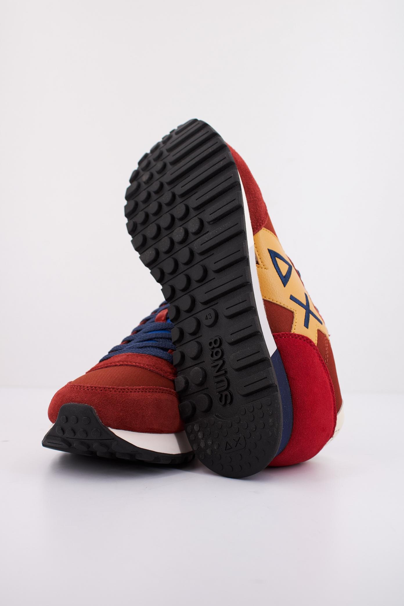 SUN DEPORTIVO en color ROJO  (5)