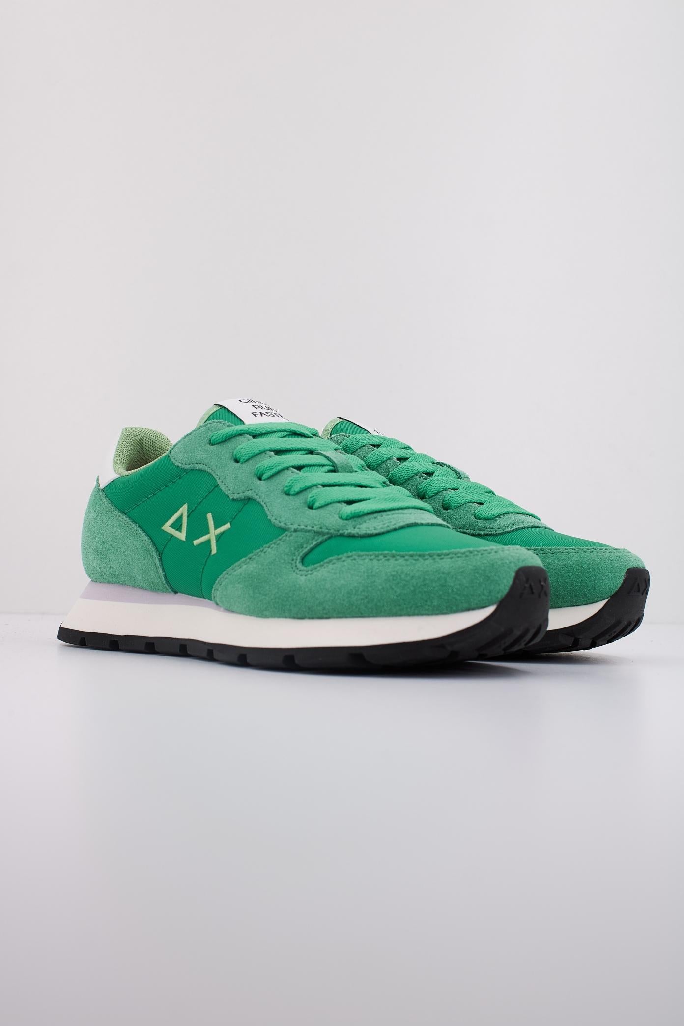 SUN ALLY SOLID en color VERDE  (2)