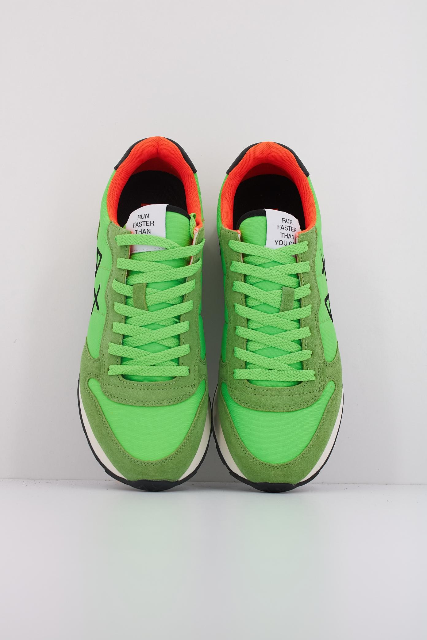 SUN TOM SOLID NYLON en color VERDE  (3)