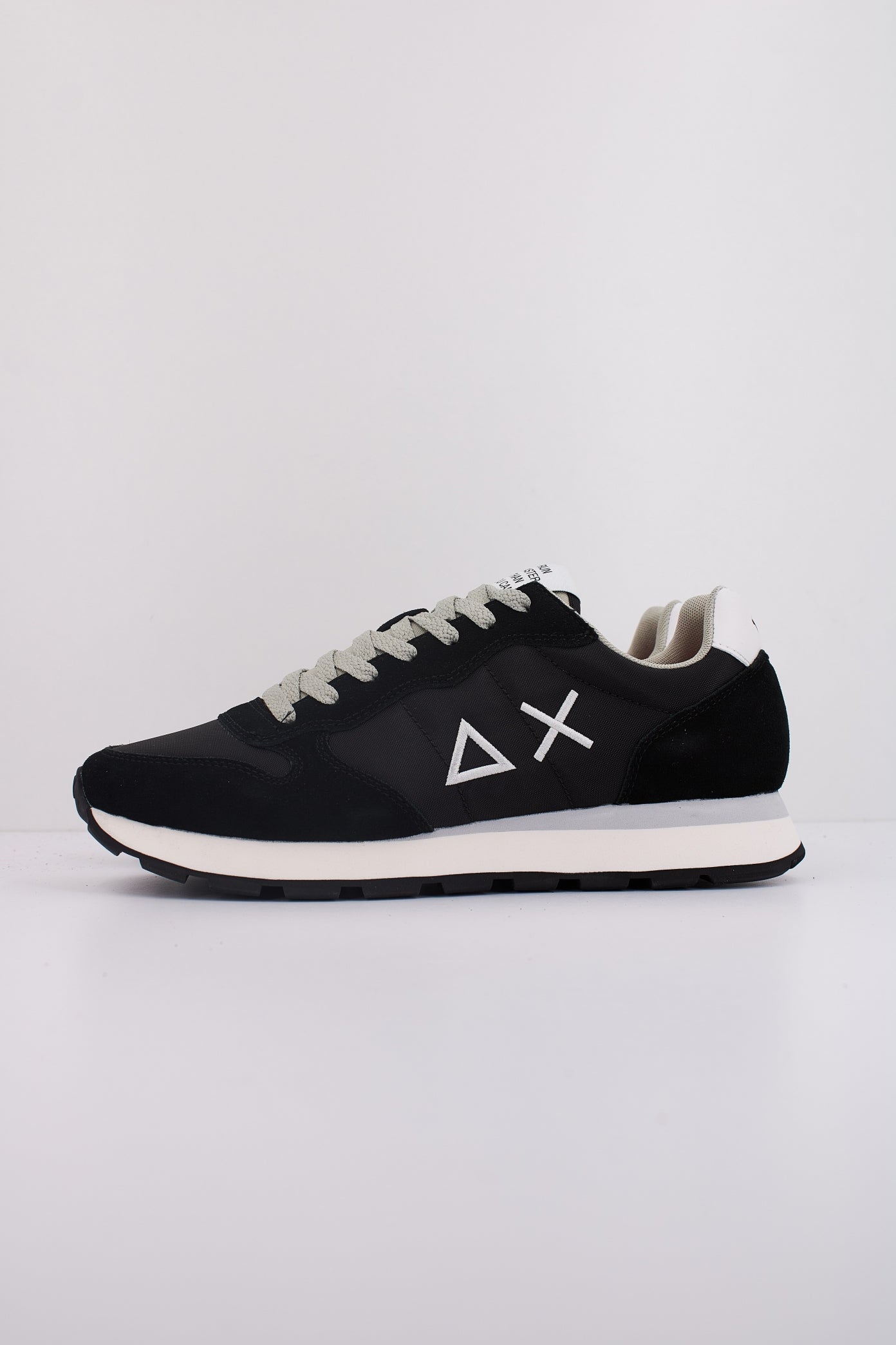 SUN TOM SOLID en color NEGRO  (1)