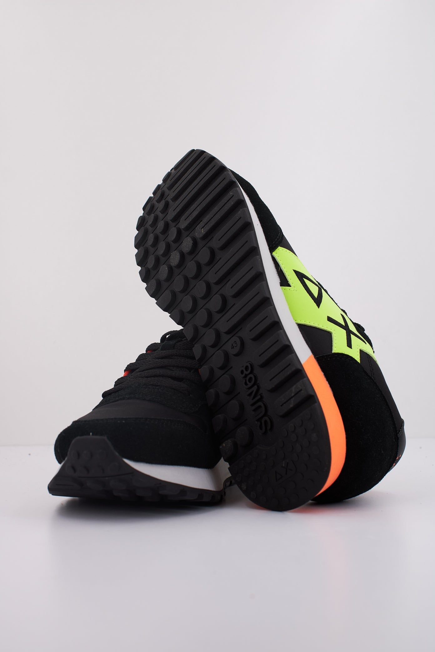 SUN JAKI FLUO en color NEGRO  (5)
