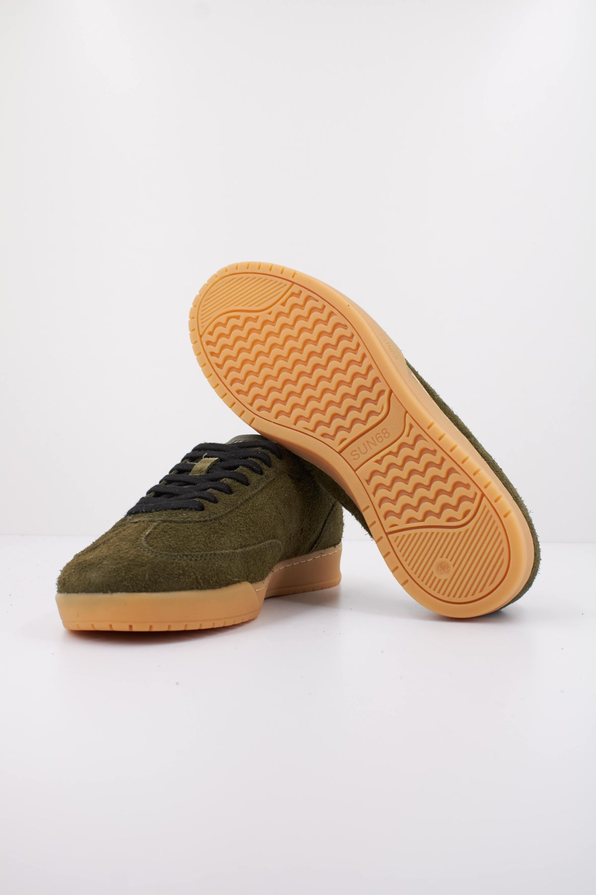 SUN  CALIFORNIA SUN SUEDE  en color VERDE  (5)