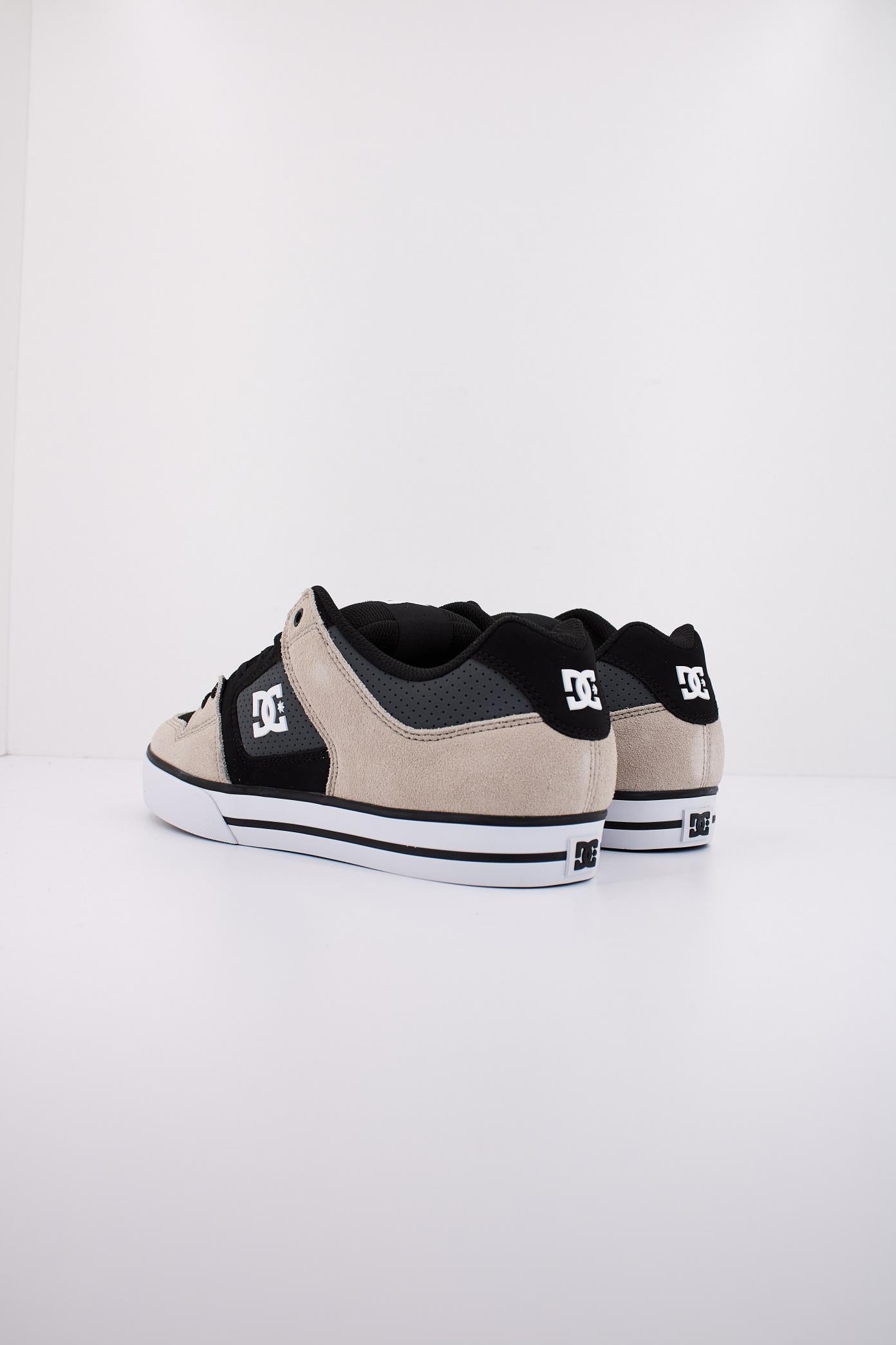 DC PURE M SHOE en color BEIS  (4)