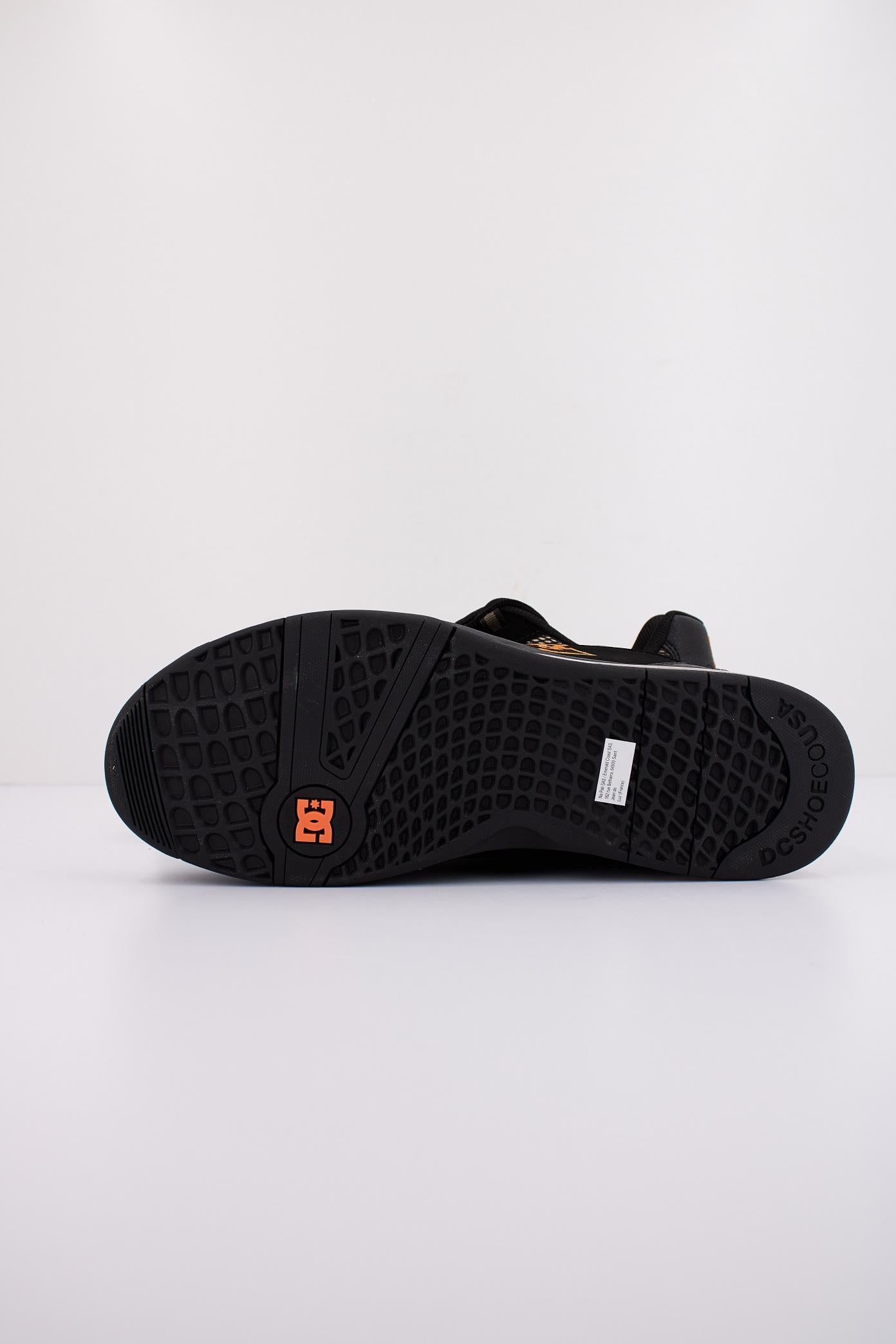 DC VERSATILE en color NEGRO  (5)