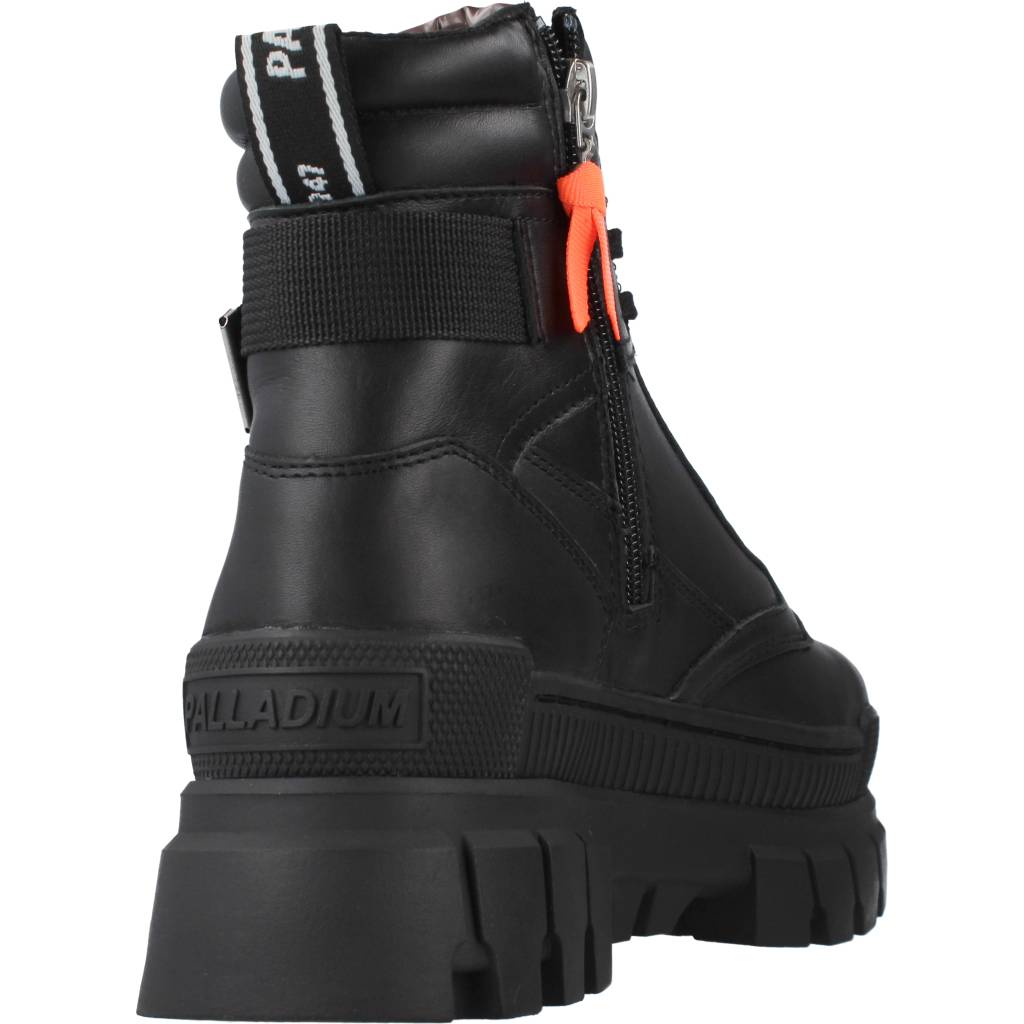 PALLADIUM  REVOLT SPORT RANGER en color NEGRO  (3)
