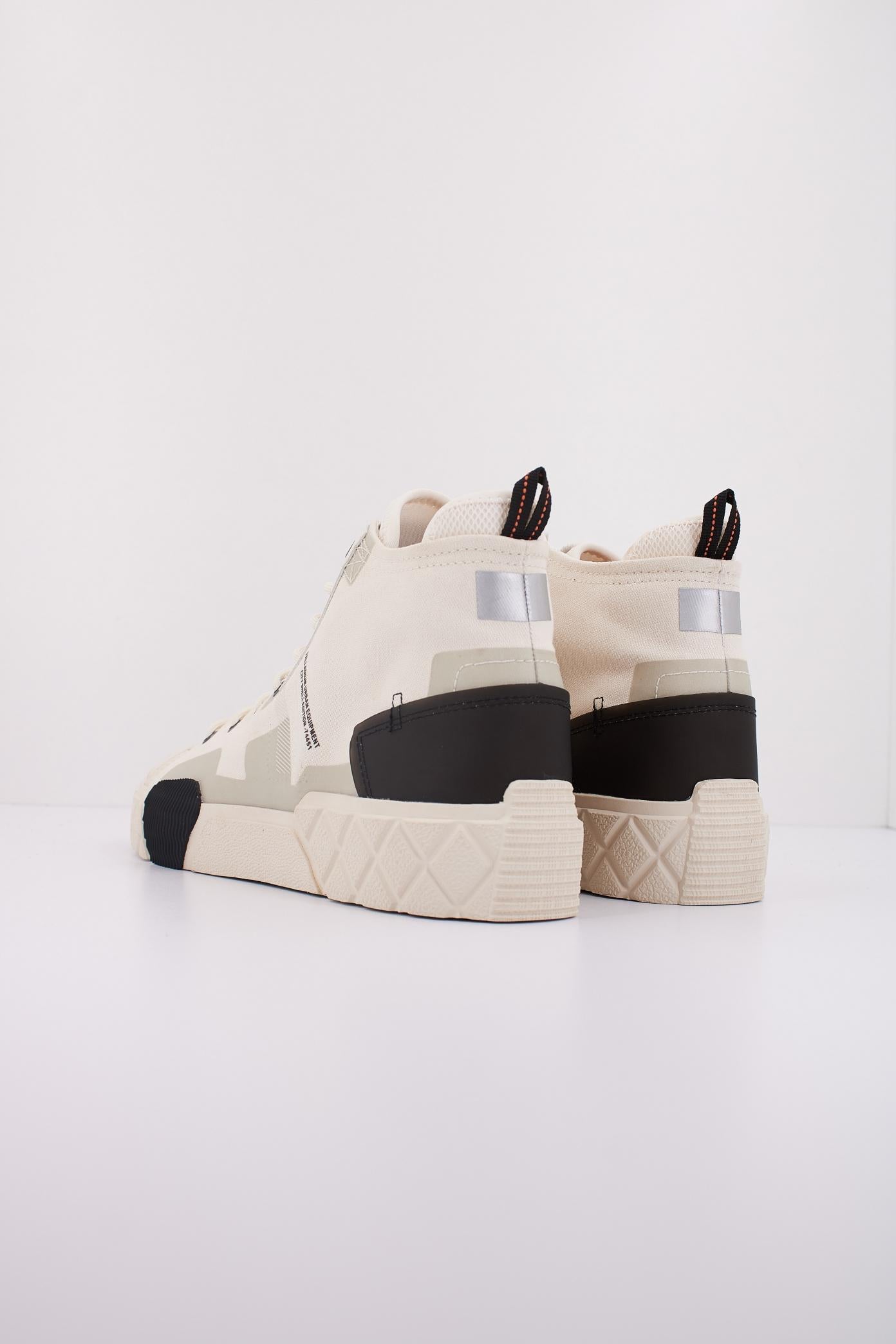 PALLADIUM ACE CITY SHELL CHUK en color BEIS  (4)