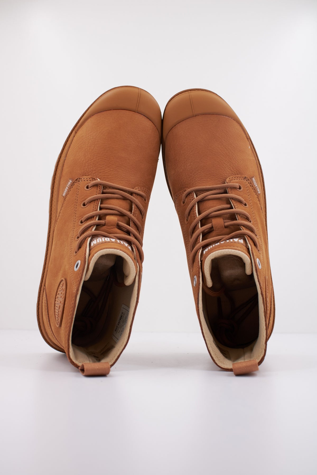 PALLADIUM PAMPA HI NBK en color MARRON  (3)