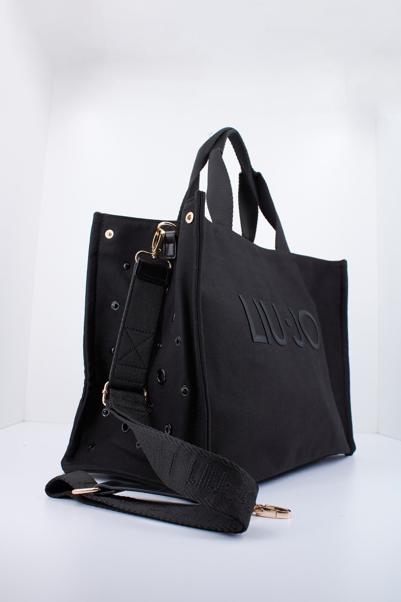 LIU-JO TOTE CANVAS en color NEGRO  (4)