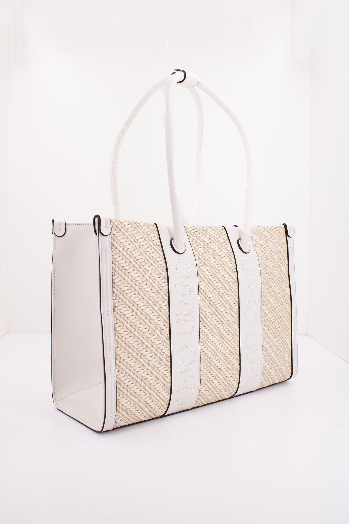 LIU-JO AA T L en color BLANCO  (2)