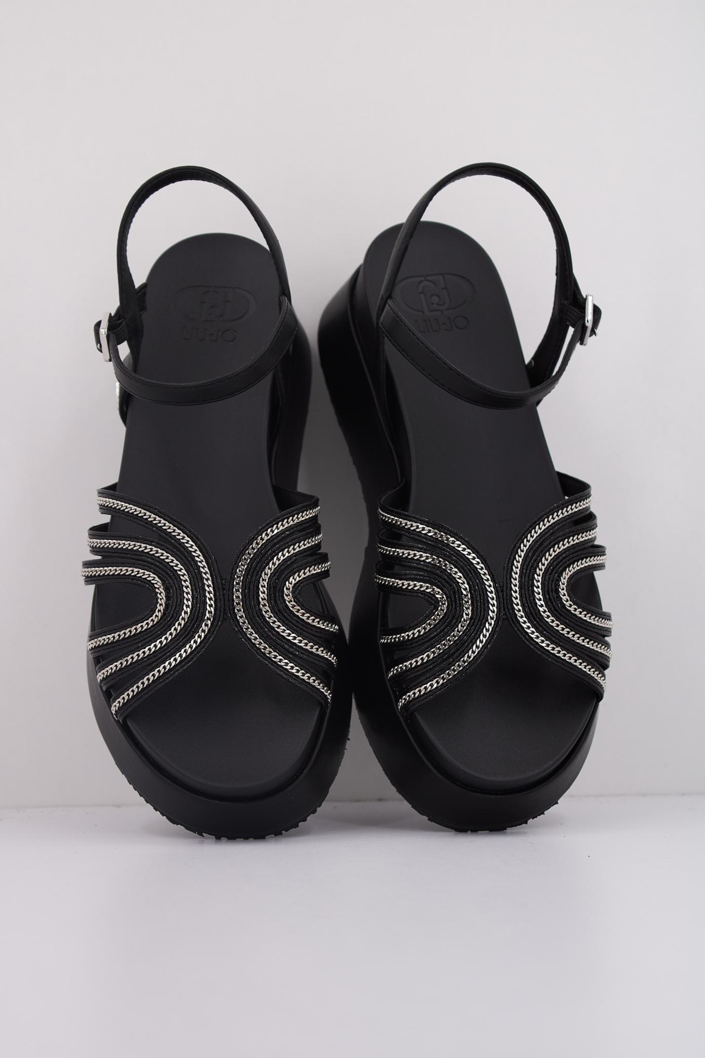 LIU-JO FRIDA  en color NEGRO  (3)