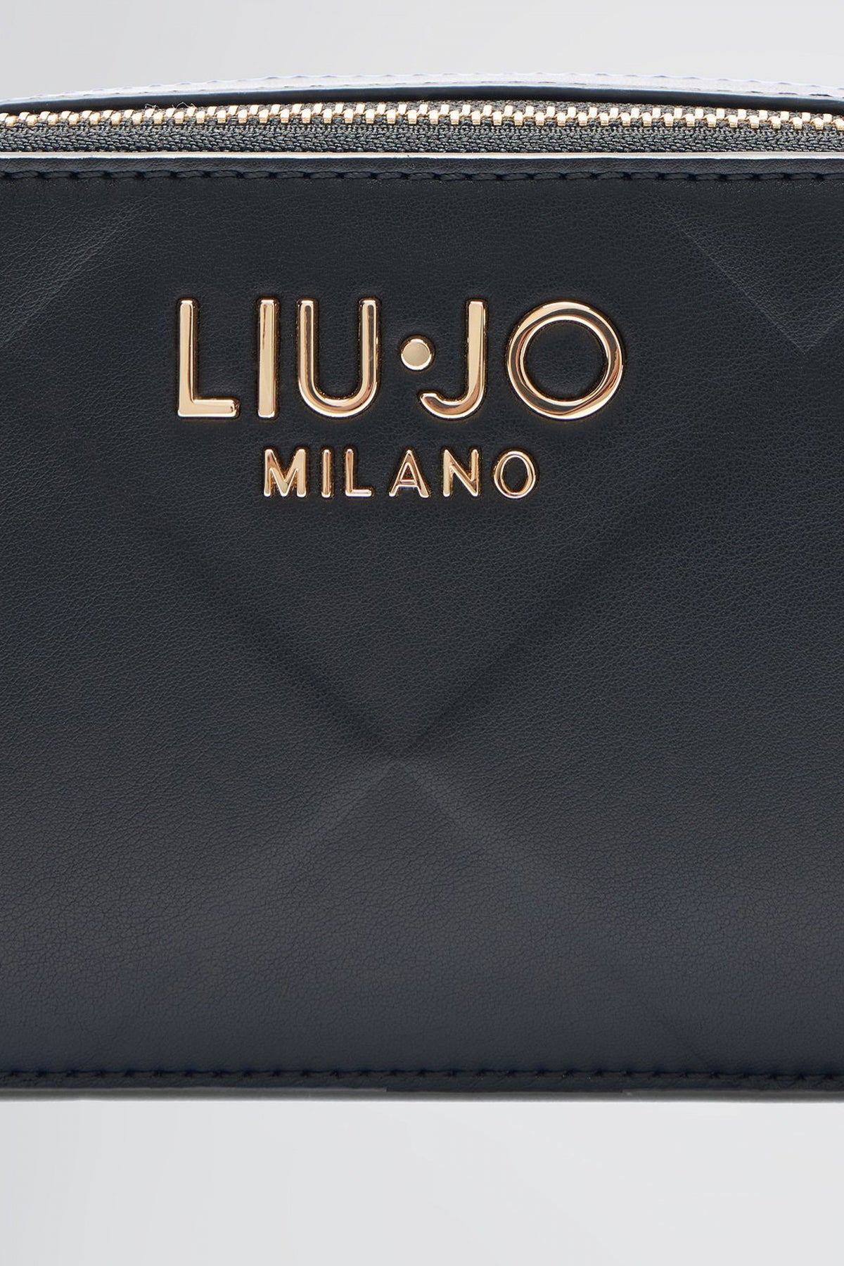 LIU-JO CAMERA CASE en color NEGRO  (4)