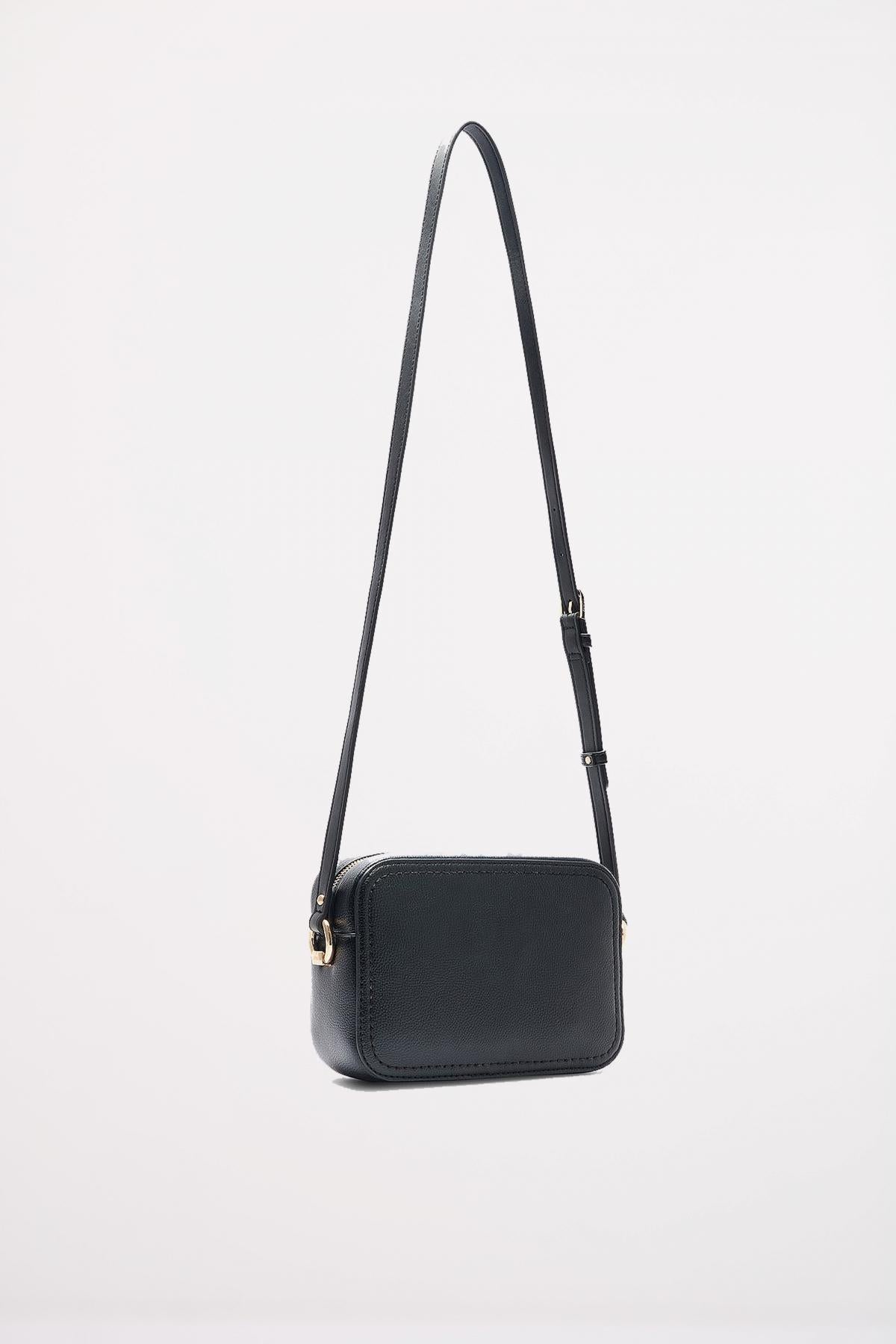 LIU-JO ECS S CAMERA CASE en color NEGRO  (3)