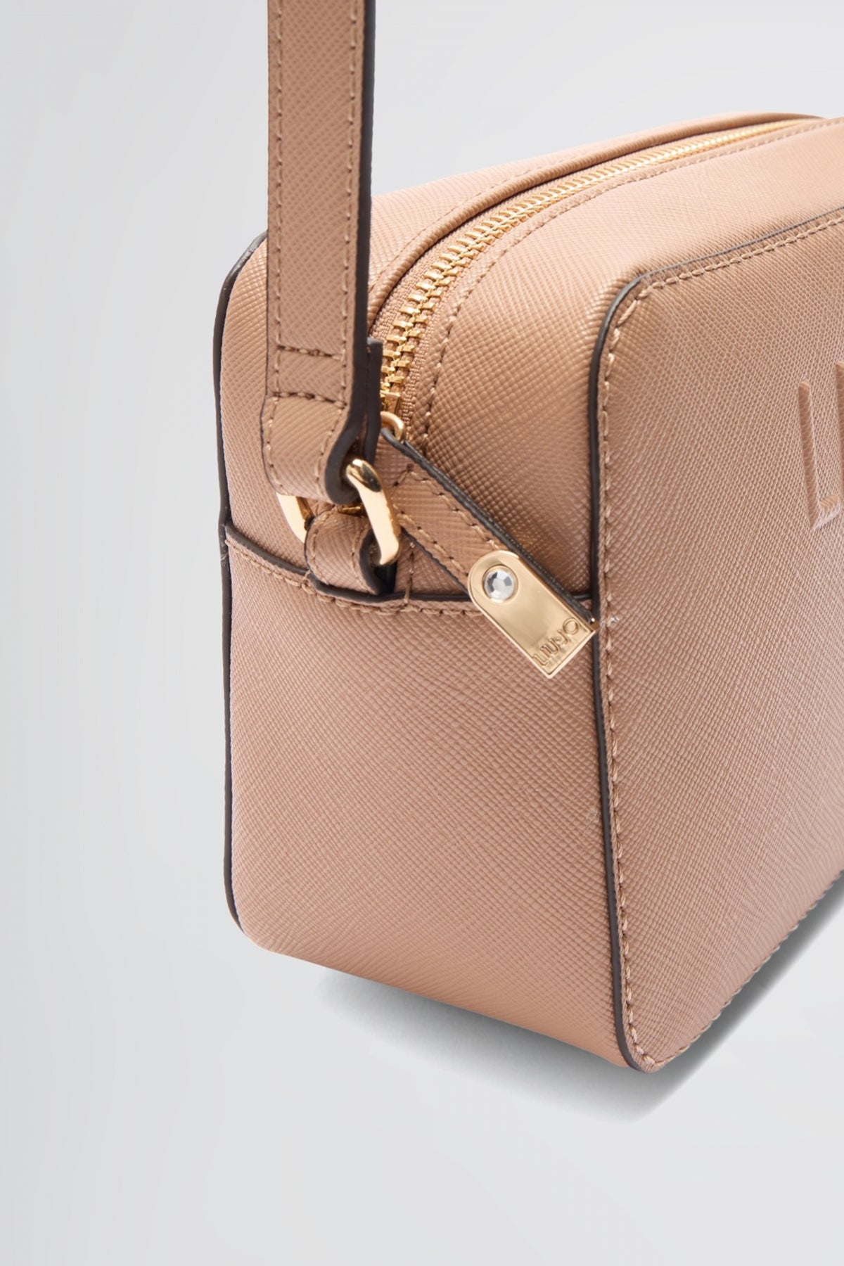 LIU-JO M CAMERA CASE en color MARRON  (3)