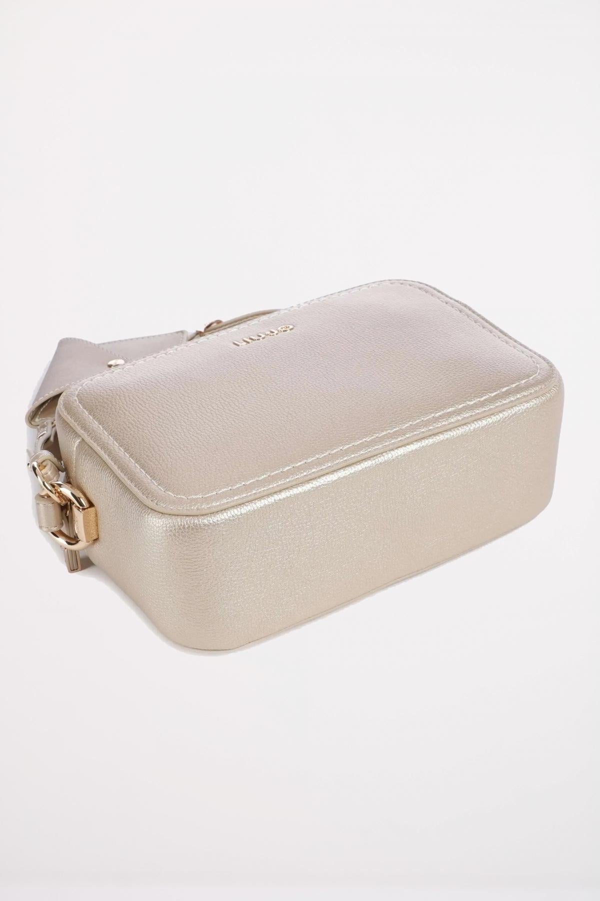 LIU-JO M CAMERA CASE en color ORO  (3)