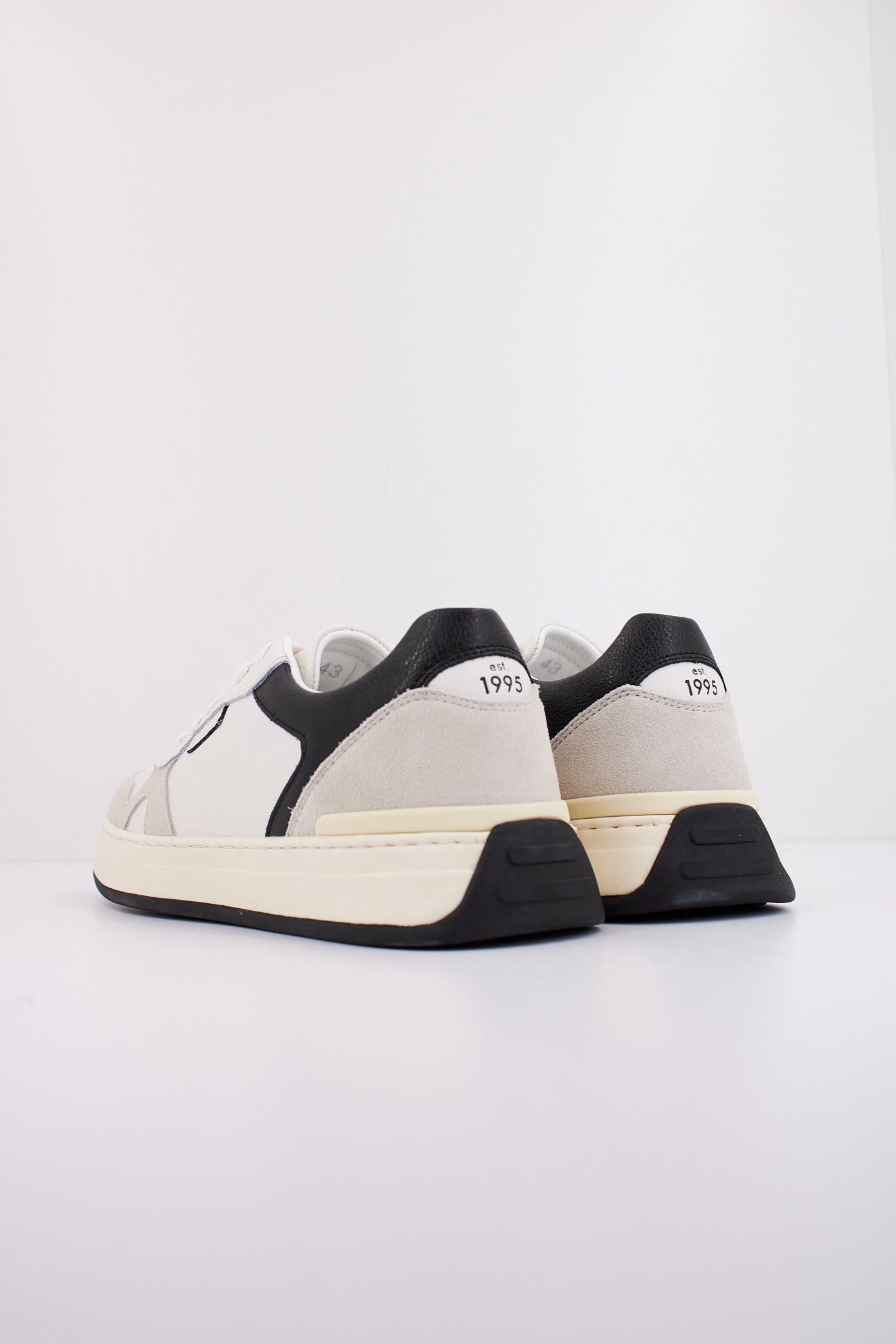 LIU-JO SUDE LEATH en color BLANCO  (4)
