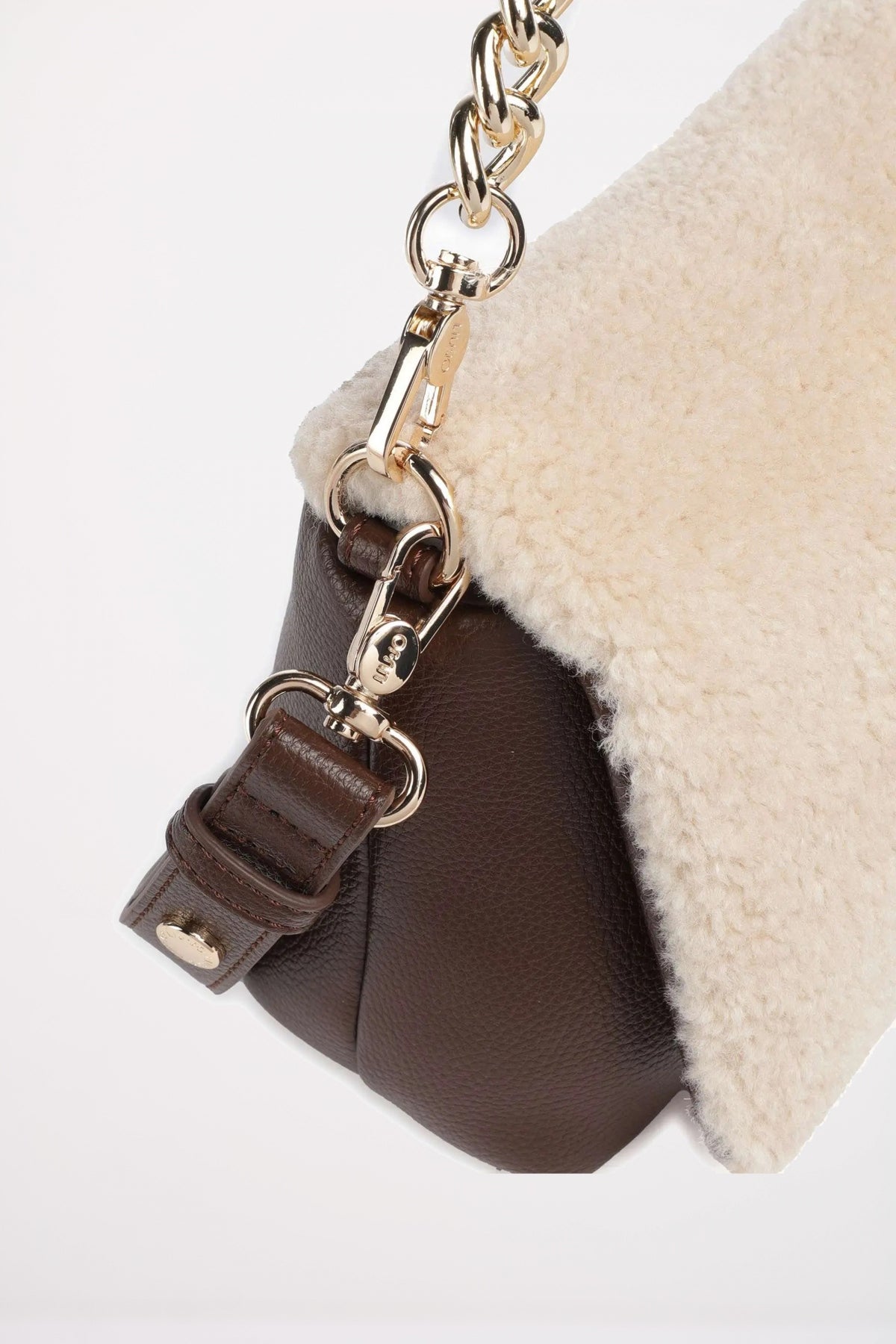 LIU-JO M CROSSBODY EST WST en color NEGRO  (3)