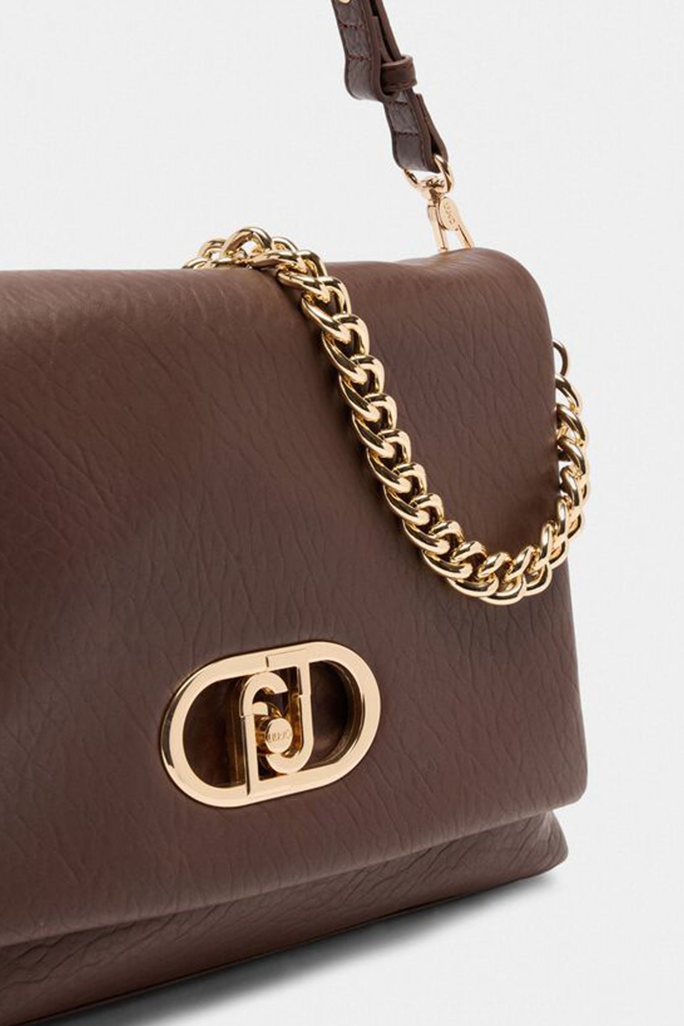 LIU-JO ECS L CROSSBODY en color MARRON  (2)