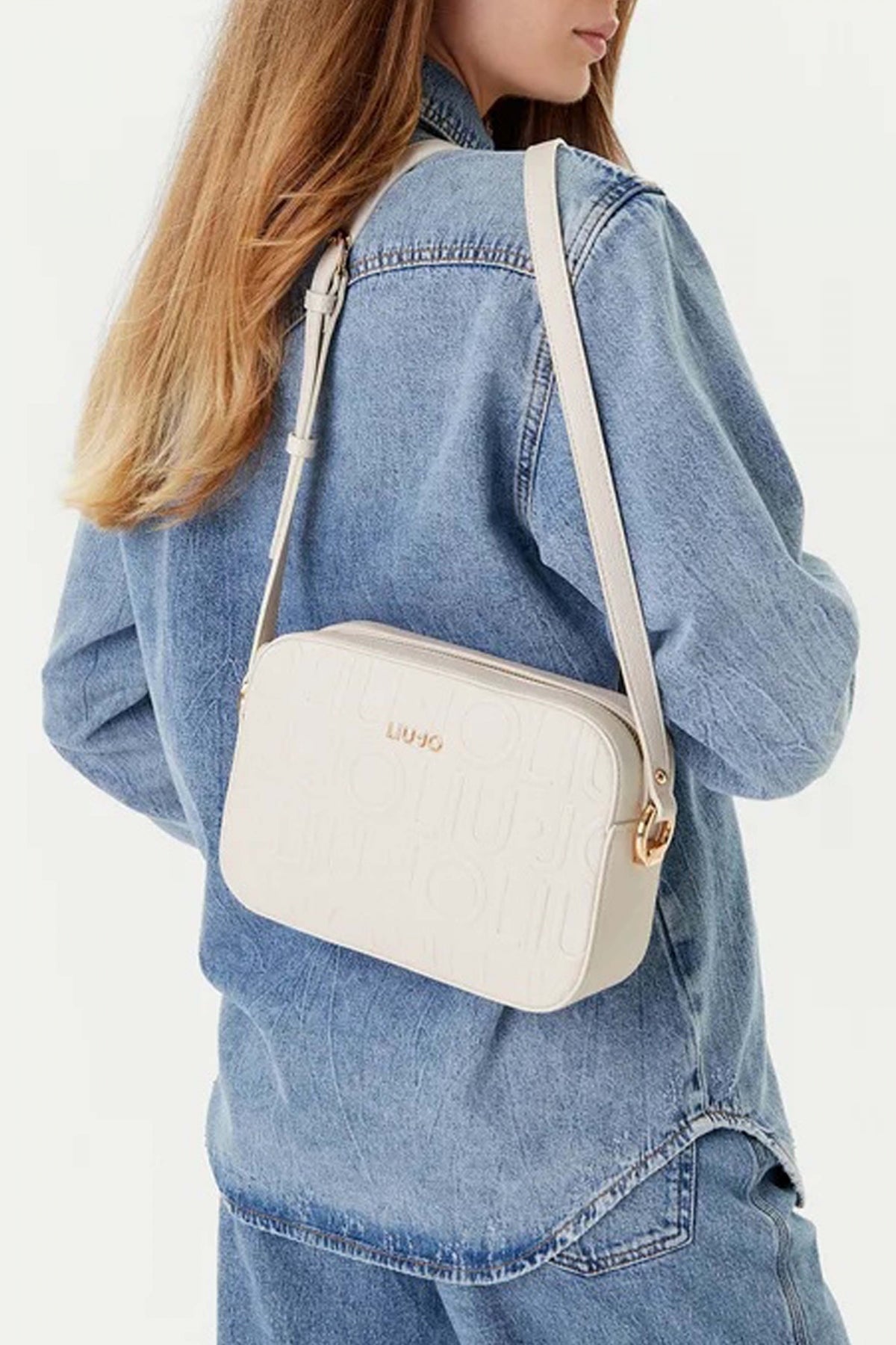 LIU-JO AF E ECS M CAMERA CASE en color BLANCO  (4)