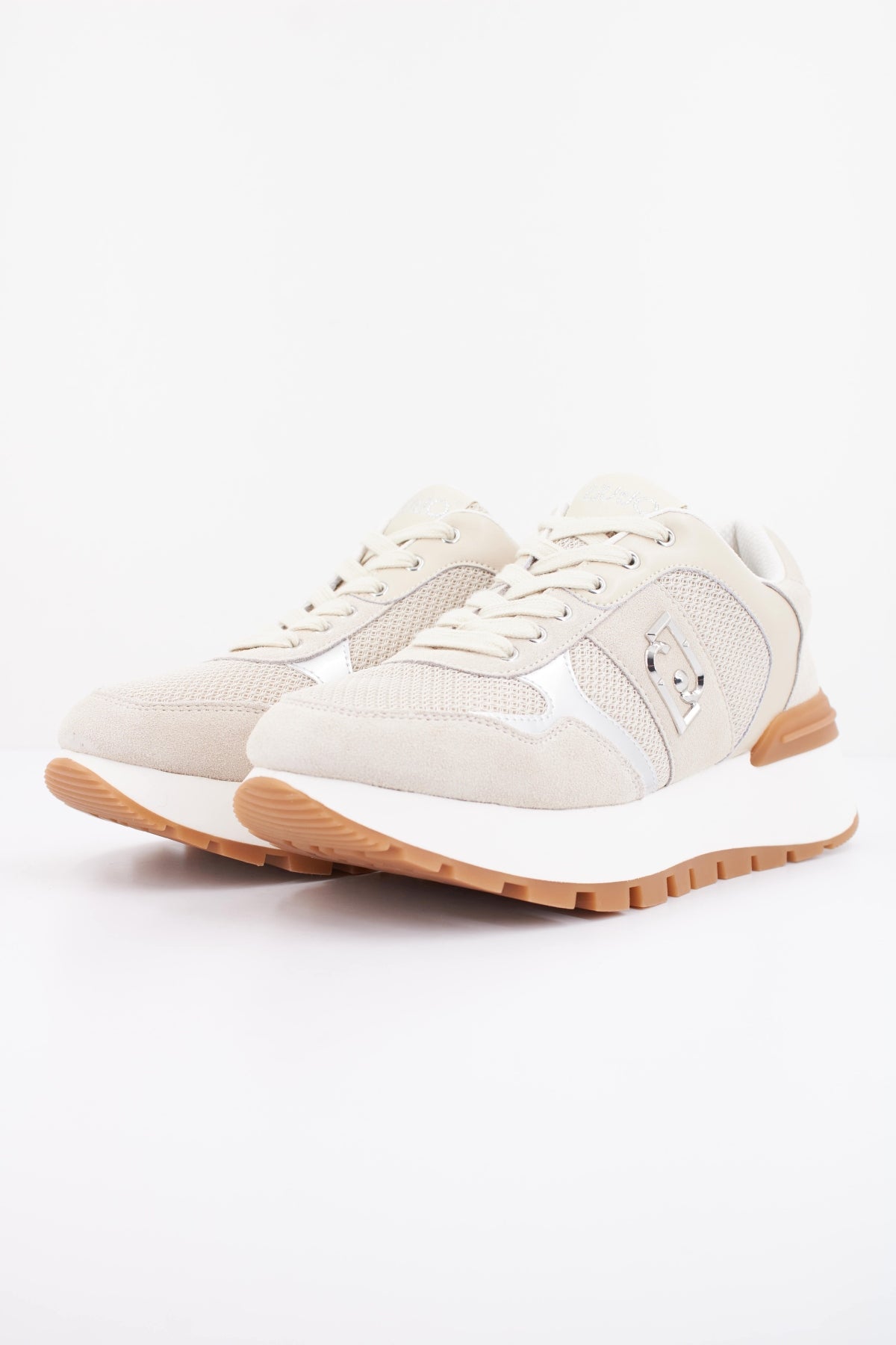 LIU-JO AMAZING  BIS SNEAKER en color BEIS  (2)