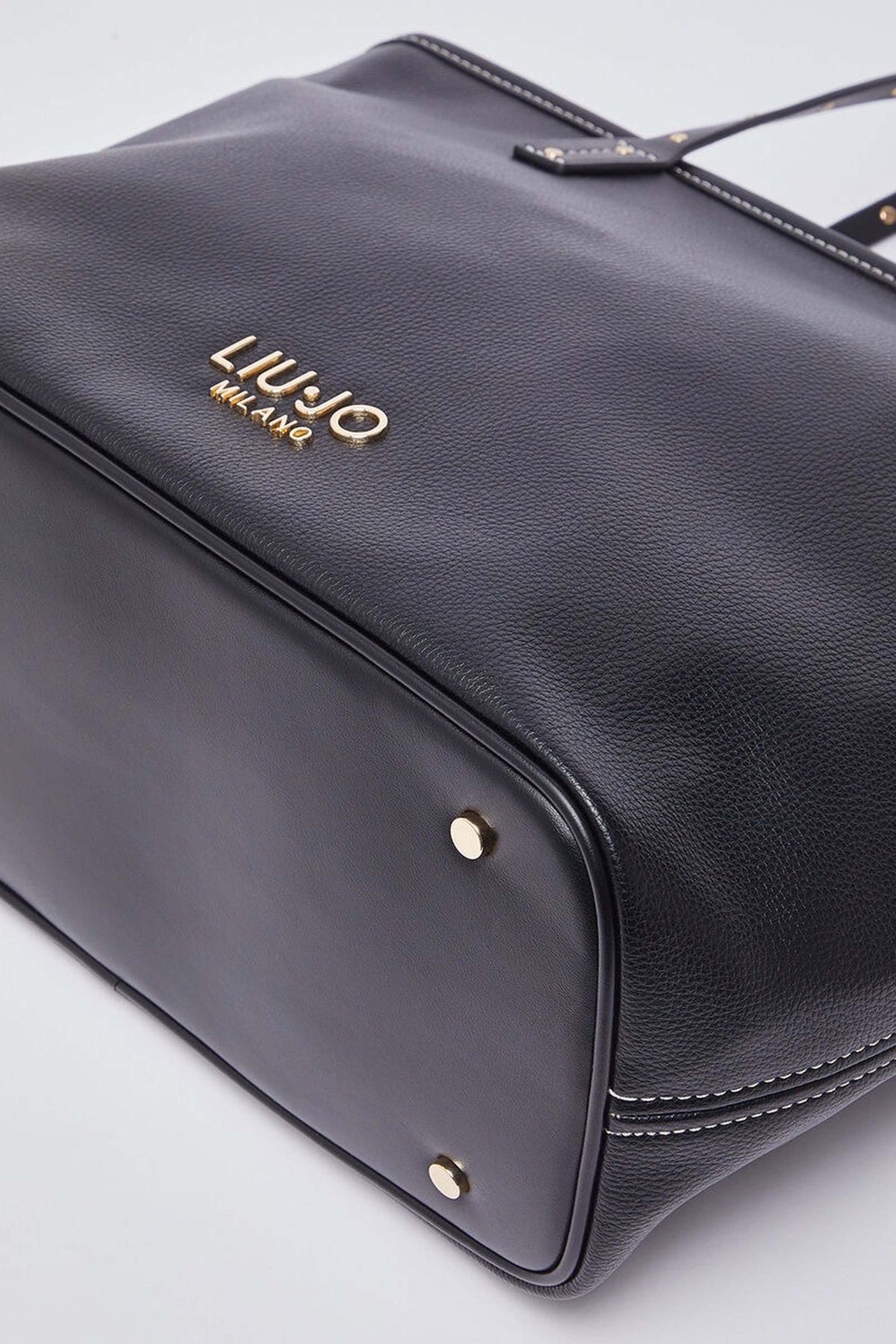 LIU-JO  ECS M TOTE  en color NEGRO  (4)
