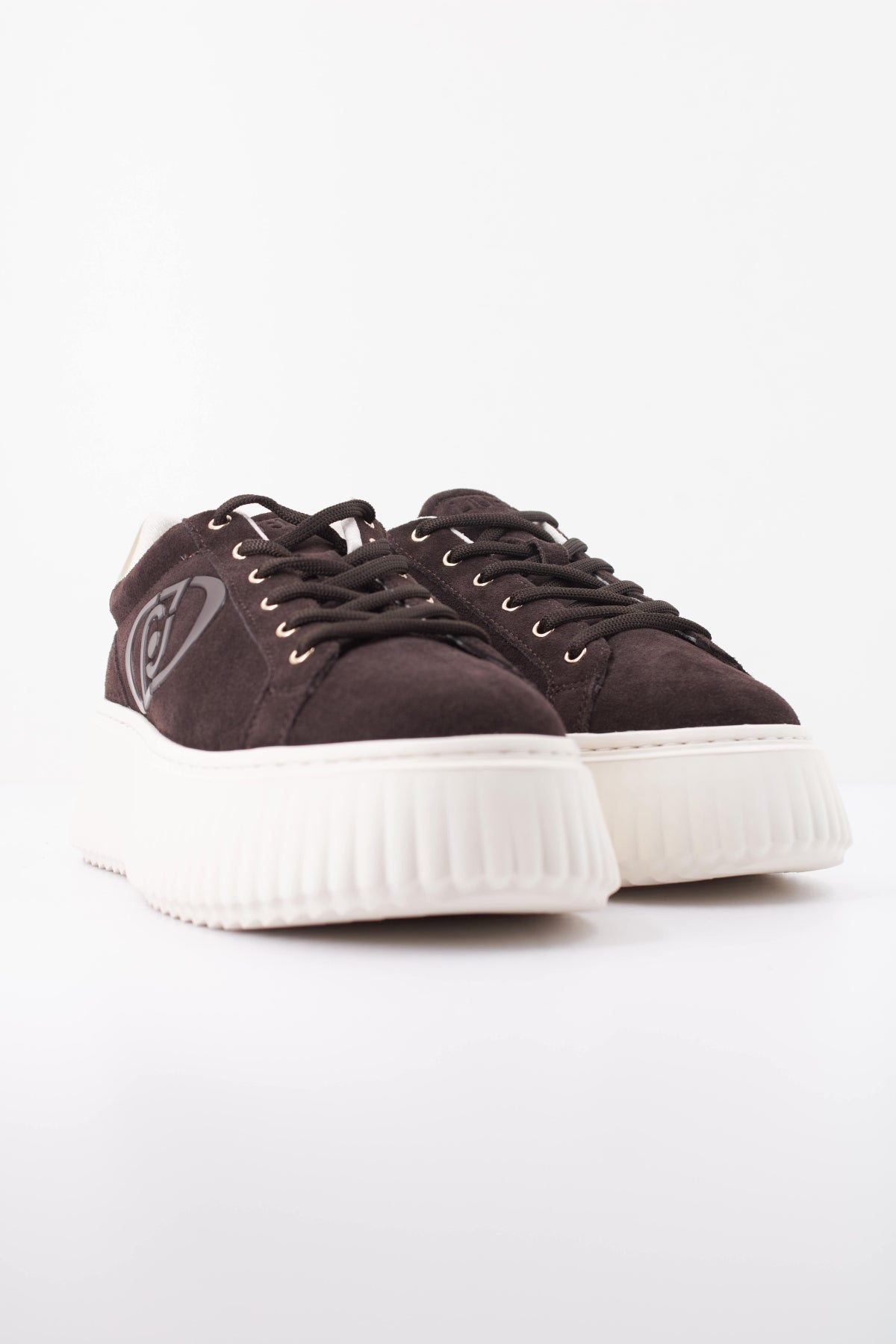 LIU-JO BF PX DEPORTIVO ELODIE  en color MARRON  (2)