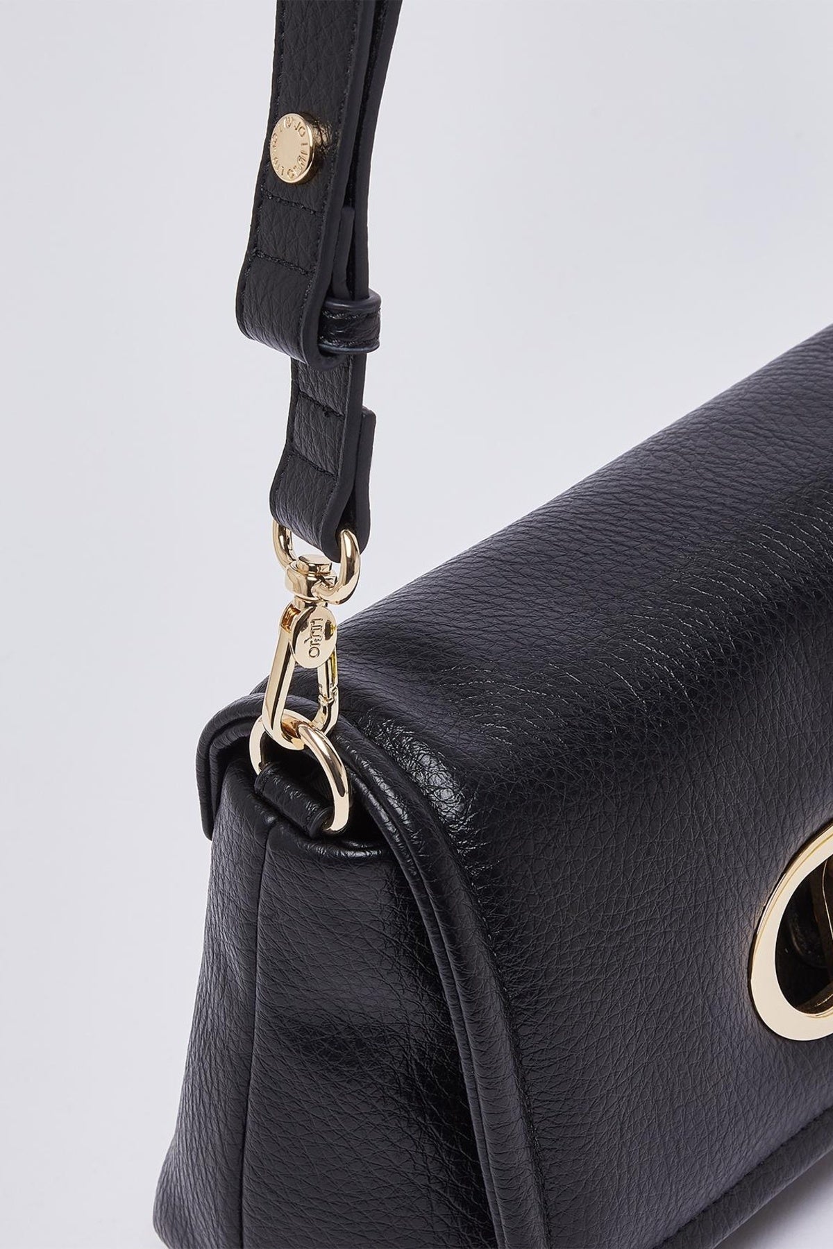 LIU-JO AF E CROSSBODY en color NEGRO  (5)