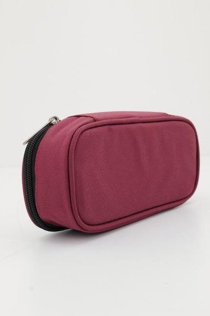 EASTPAK OVAL SINGLE en color BURDEOS  (2)