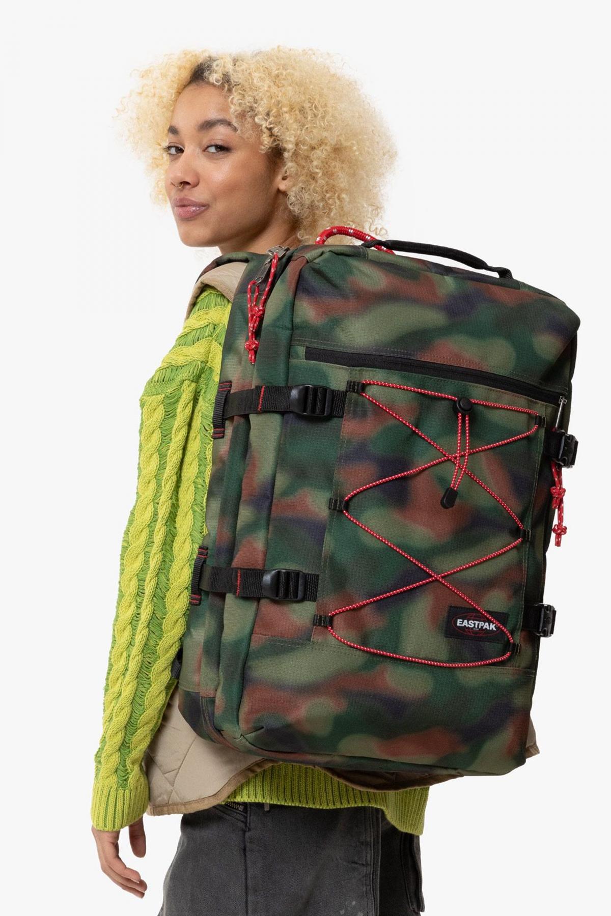 EASTPAK TRAVELPACK OUTSITE en color VERDE  (4)