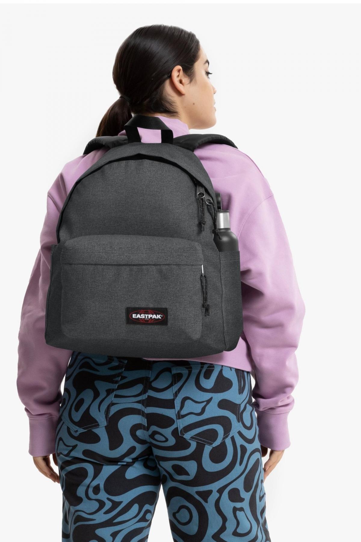 EASTPAK DAY PAK'R en color NEGRO  (2)