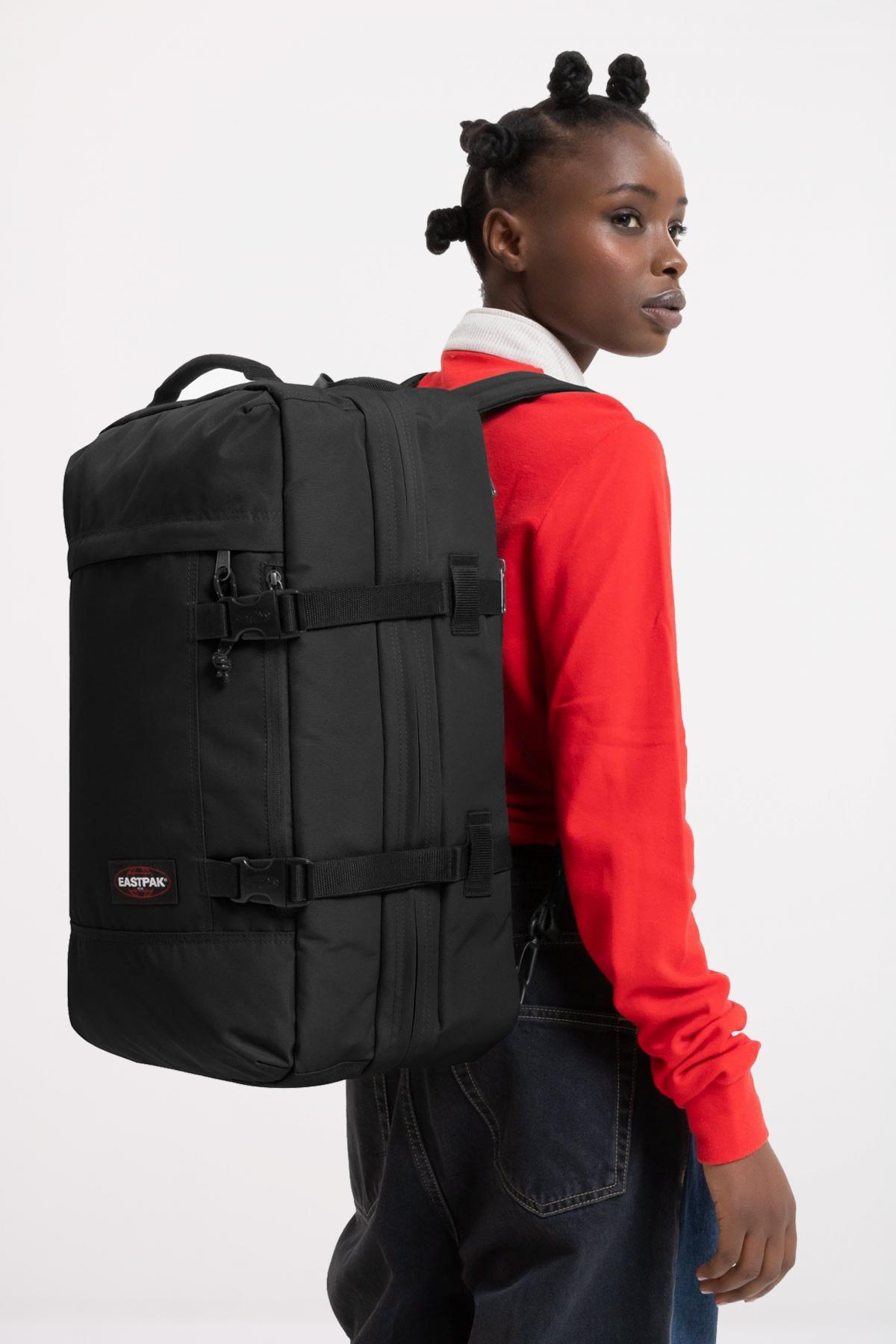 EASTPAK TRAVELPACK en color NEGRO  (5)