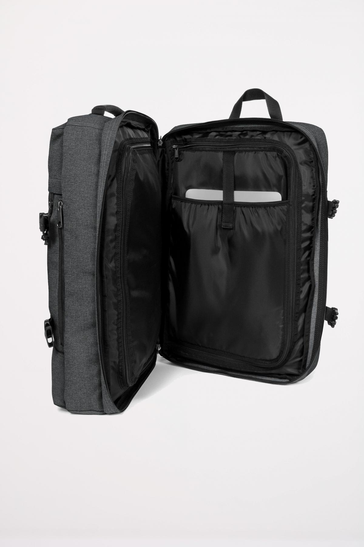EASTPAK TRAVELPACK en color GRIS  (4)