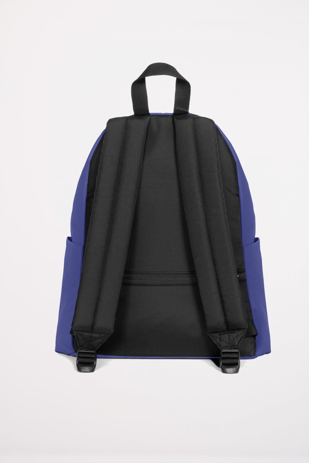 EASTPAK  DAY PAK'R en color AZUL  (2)