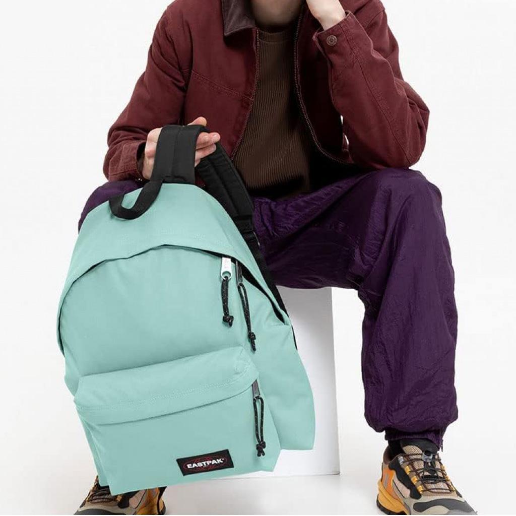 EASTPAK OUT OF OFFICE en color AZUL  (6)