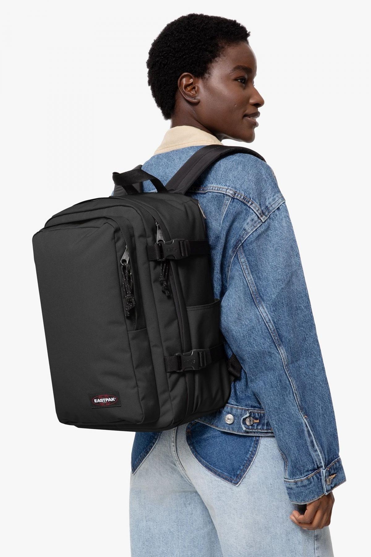 EASTPAK CABIN PAK'R en color NEGRO  (3)