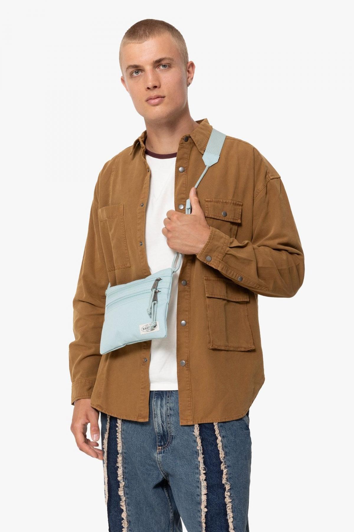 EASTPAK CROSTIN en color AZUL  (5)