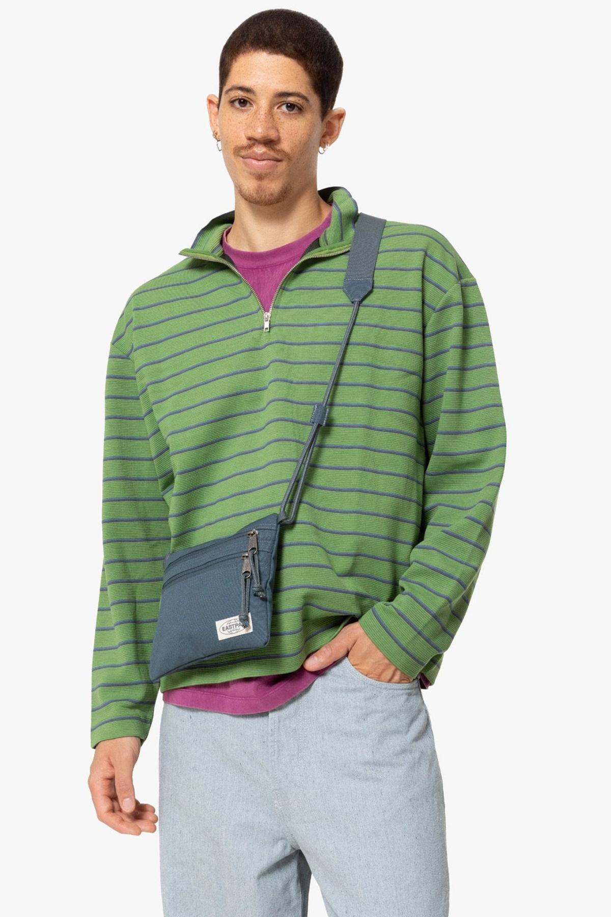 EASTPAK CROSTIN en color AZUL  (5)