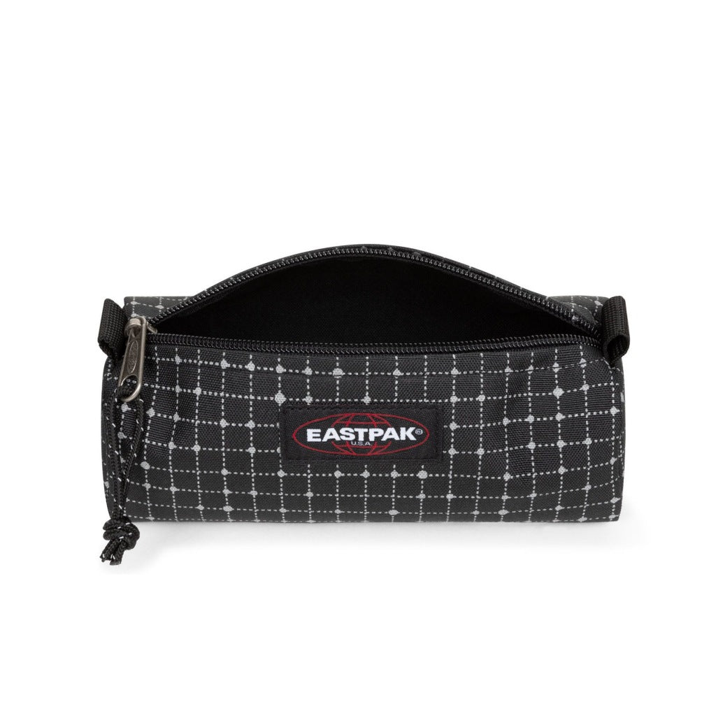 EASTPAK BENCHMARK SINGLE en color NEGRO  (6)