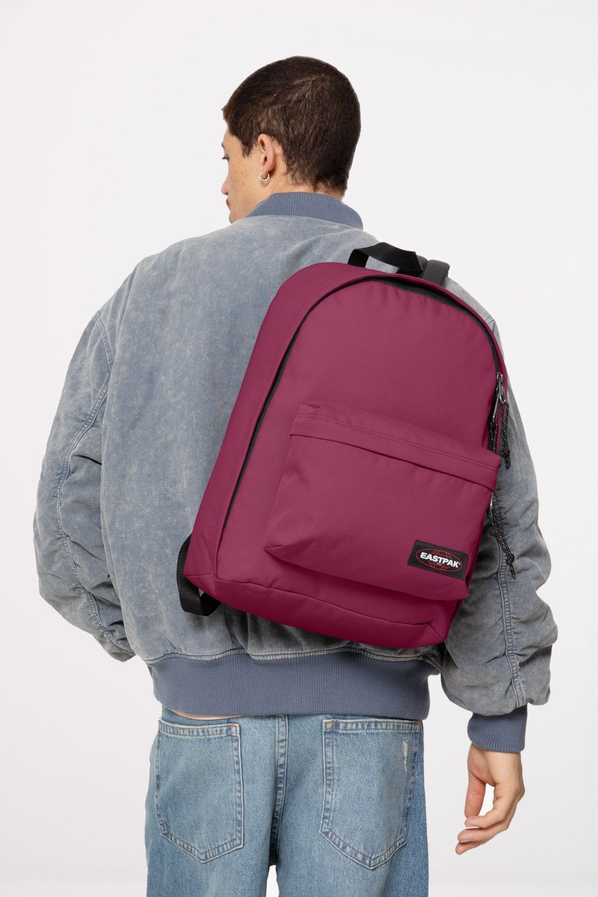 EASTPAK OUT OF OFFICE en color BURDEOS  (3)