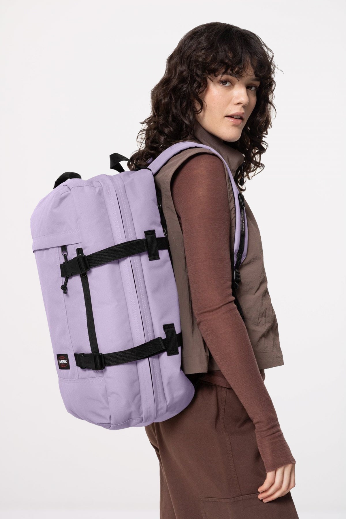 EASTPAK TRAVELPACK en color VIOLETA  (3)