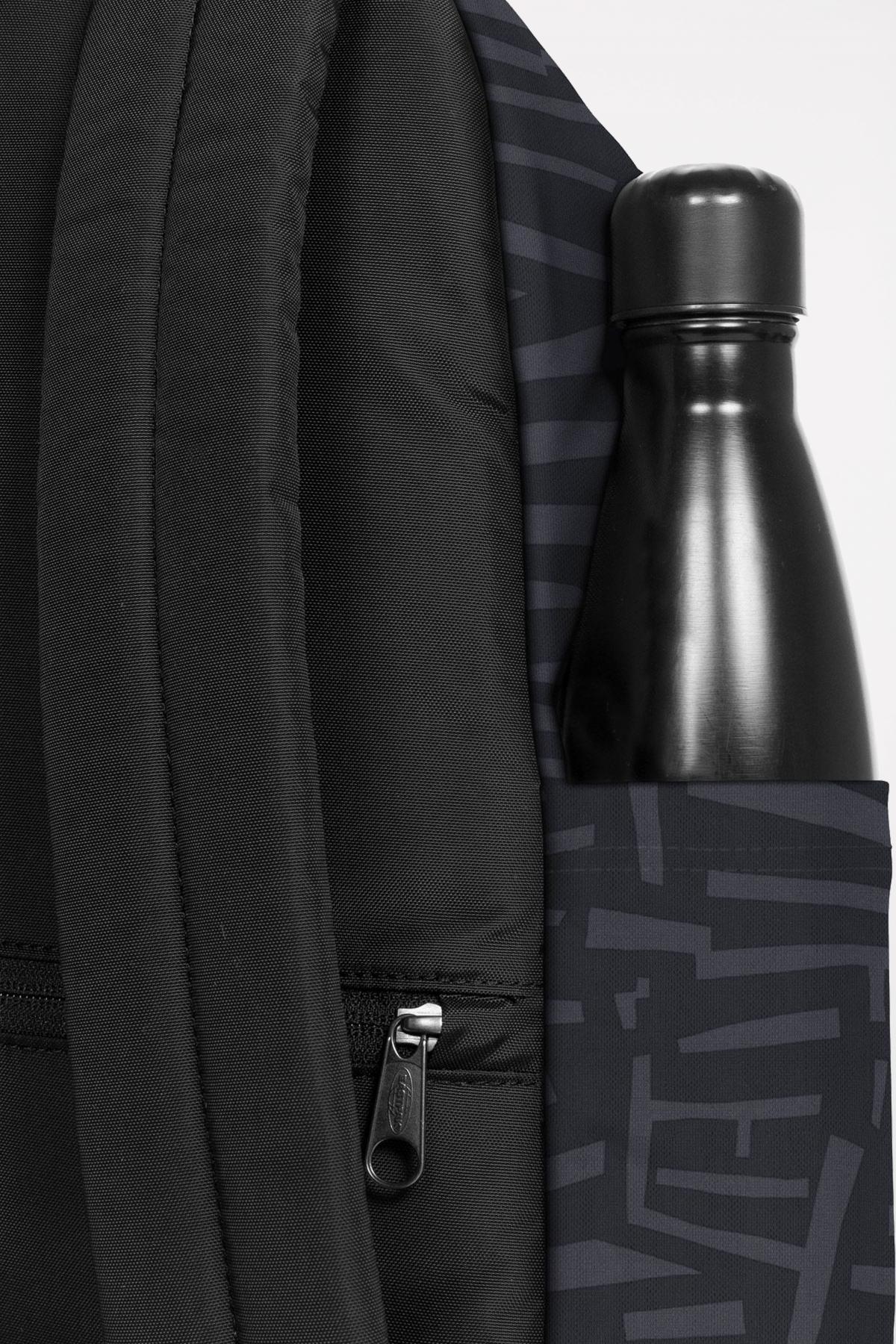 EASTPAK DAY PAK'R en color NEGRO  (4)