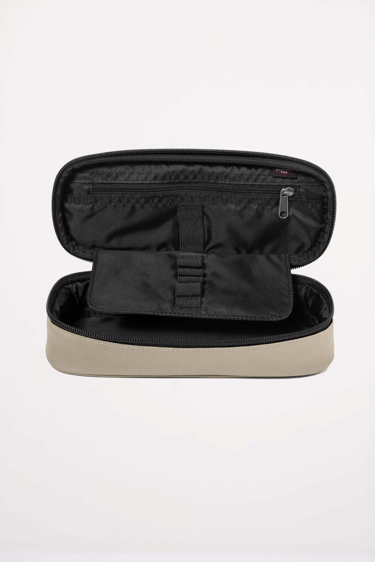 EASTPAK OVAL SINGLE en color BEIS  (3)