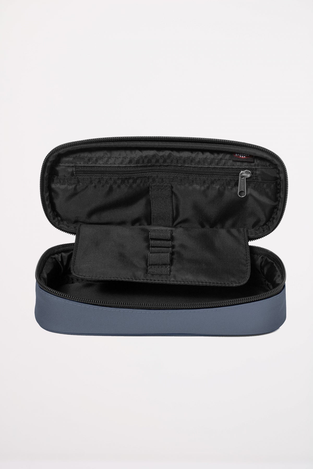 EASTPAK OVAL en color AZUL  (3)