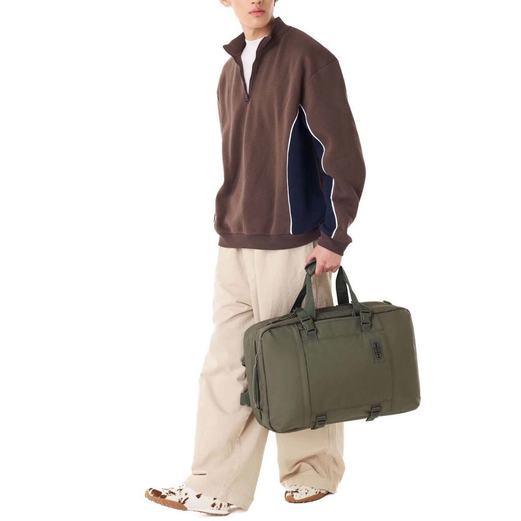 EASTPAK EKABBRY TRAVELPACK en color VERDE  (10)