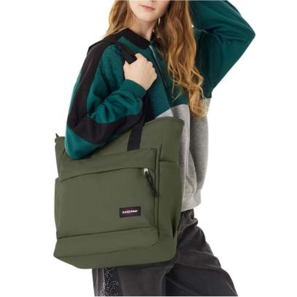 EASTPAK EKABNUBI TOTE POCKET en color VERDE  (7)
