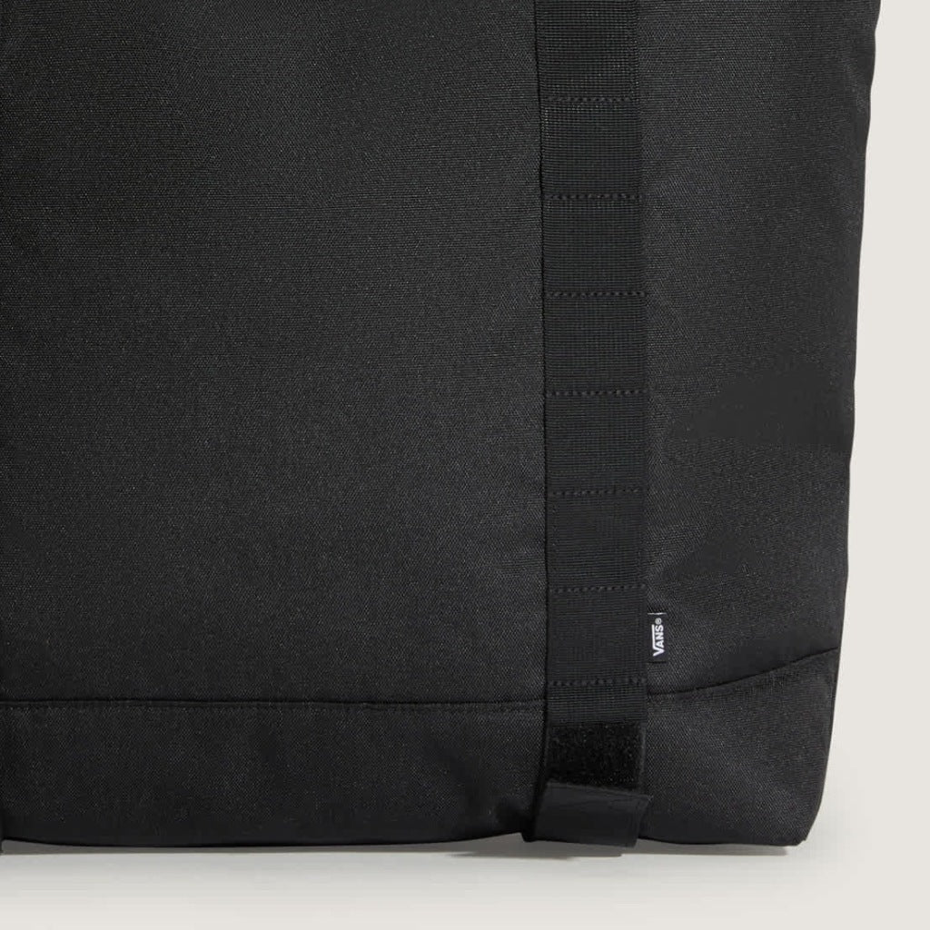 EASTPAK TOTE en color NEGRO  (5)